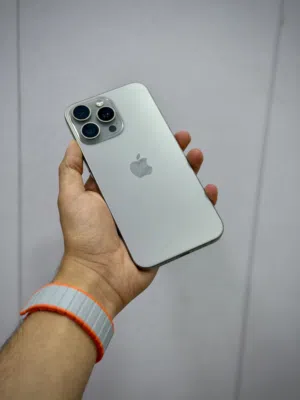 ايفون 15 برو ماكس مستعمل