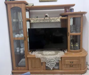 Large Solid Wood Entertainment Center – Fits 55" TV(2.16m Wide)/like new/ Price: 1000 aed Negotiable