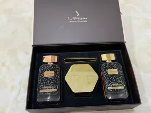 بكج مكون من عطرين وبخور من دخون الإماراتية