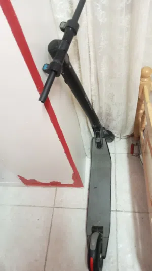 اسكوتر كهربائي
