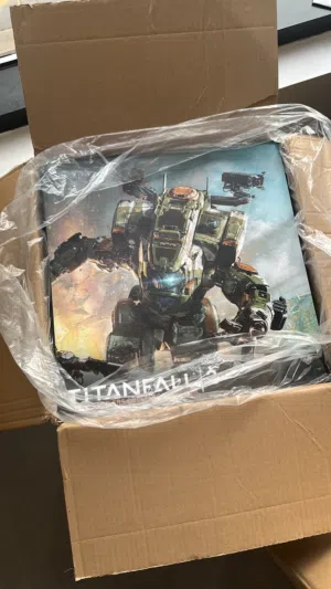 Titanfall 2 Vanguard SRS Collector’s Edition for the Xbox One SEALED NEW