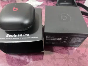 Beats Fit Pro EAR BUDS
