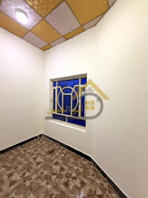 شقة سكنية للايجار طابق اول في منطقة حي الخضراء مساحة 150