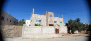 منزل للبيع اوالمبادله وجاهز للتسليم