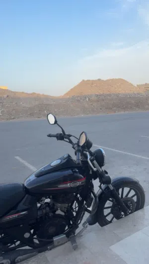 بجاج افنجر 220 cc