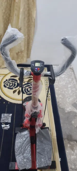 جهاز ستيبير هيدروليكي 4 في 1" (Hydraulic Multi-Function Stepper)، ويُعرف أحياناً بجهاز "تخسيس