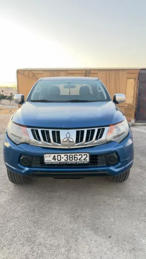 ميتسوبيشي L200 بيك أب 2016 ديلوكس بألوان أزرق و جاهزة للبيع