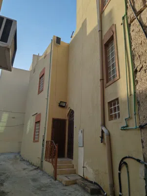 174 m2 3 Bedrooms Townhouse for Sale in Al Dakhiliya Nizwa