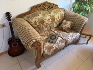 طقم كنب 11 مقعد ( 3 مجوز + وحدة ثلاثية + مقعدين مفرد )