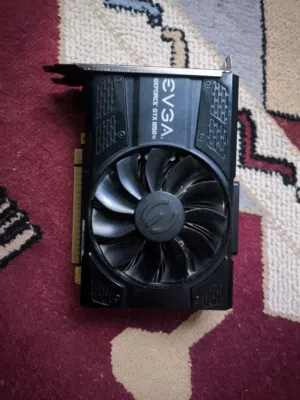 كرت شاشة GTX 1050 ti 4g مستعمل استعمال شخصي