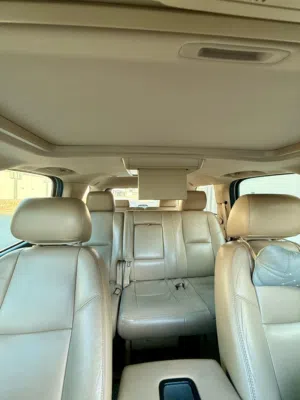 للبيع شفروليه تاهو LTZ موديل 2012