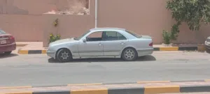 مرسيدس عوينات 2002 w210