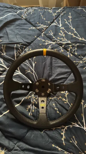للبيع سكان سياره اصلي مع ادابتر t300