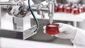 مدير تنفيذي خبرة في تاسيس وإنشاء وترخيص وادارة مصانع مستحضرات التجميل والمعقمات والمطهرات الطبية