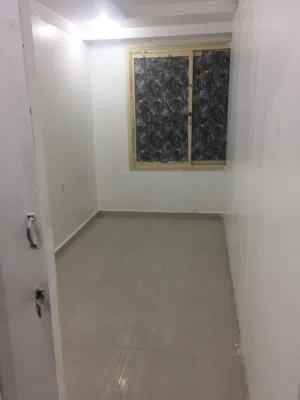 بارطيشن داخل شقة