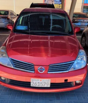 nissan tida 2006 well maintained condition LCD display