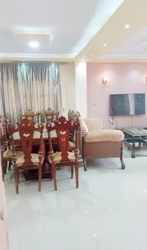 شقه للبيع طيبه جاردنز خلف مول العرب 6اكتوبر