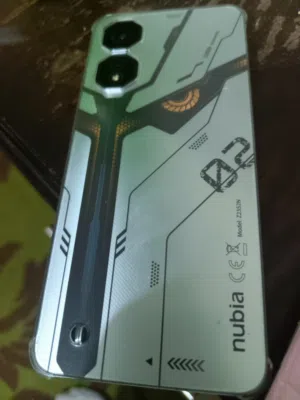 Nubia no 2 5g 256g 8+12Ram