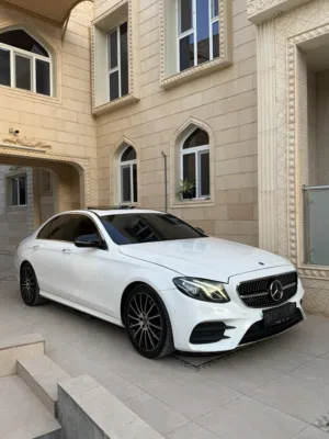 Used Mercedes Benz E-Class in Al Dakhiliya