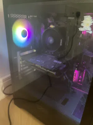 Pc  with 165hzmonitor