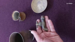 مجموعة نحاسيات قطع قديمة وثقيلة