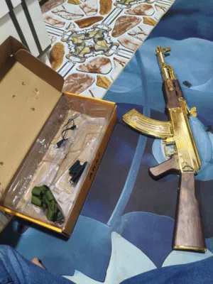 لعبه اوريبز ak ذهبيه  جديده شغاله مستعمله قليل