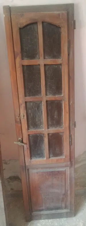 باب خشب للبلكونه