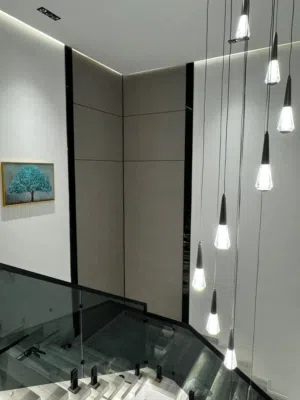 فني تركيب شيبورد في طرابلس