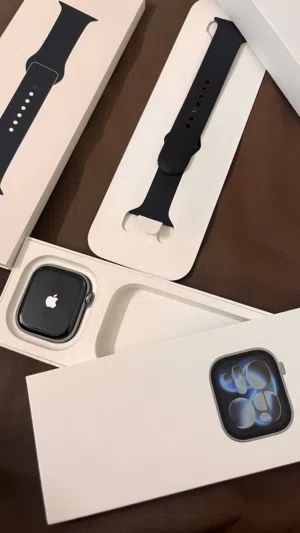 Apple Watch Series 11 46mm GPS - استعمال أسبوع فقط