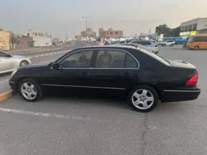 Used Lexus LS in Al Dhahirah