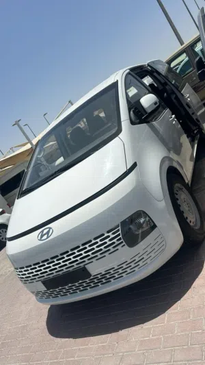 Used Hyundai Staria in Sharjah