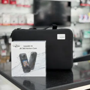 Insta360 Action Camera with Bundle Kit in Muscat / Brand New