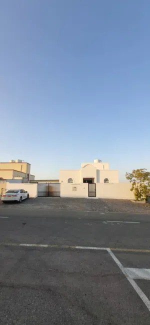 145 m2 2 Bedrooms Townhouse for Rent in Muscat Al Maabilah