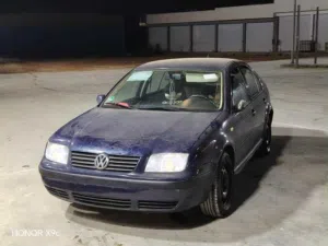 Volkswagen . Golf . 2004 . Used0