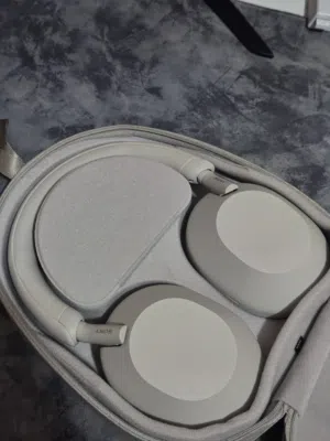 سماعة Sony WH-1000XM5