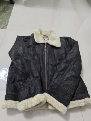 جاكيت جلد طبيعي شامواه لون بني محروق جديد  صنع ايطالي قياس لارج