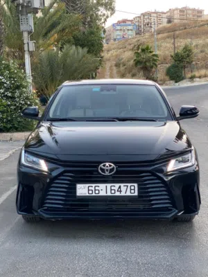 تويوتا يارس 2023 الشكل الجديد كليآ ماتور 1500cc جمرك جديد صنف( جراند ) فحص كامل بصمه و رادار