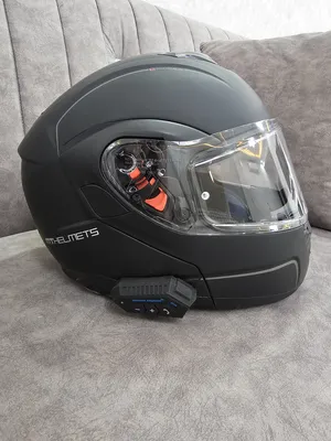 Helmet (mt) for sale خوذة للبيع