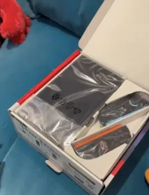 Top condition used Nintendo switch 2