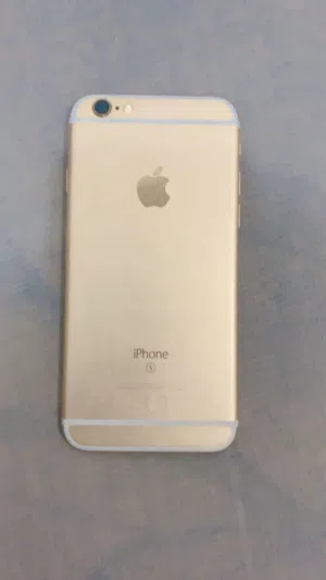 Used Apple iPhone 6S with 32GB Storage in gold- Good Condition with Charger