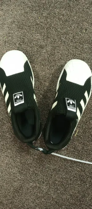 Adidas brand for boys and girls..size 34