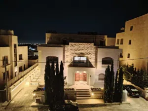 فيلا للبيع ضاحيه الرشيد