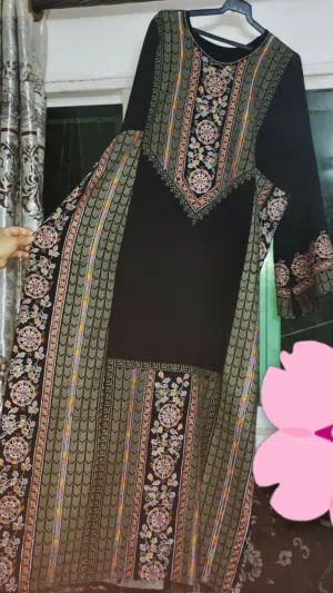 للبيع 2 ثوب 25 دينار