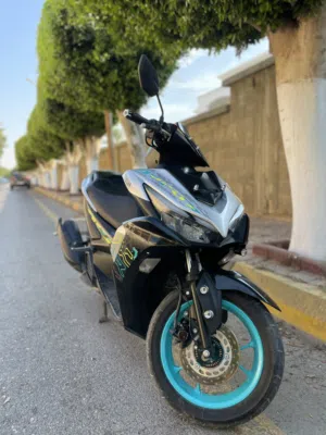 موطو ايروكس