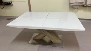 طاولة مستويات قطعتين