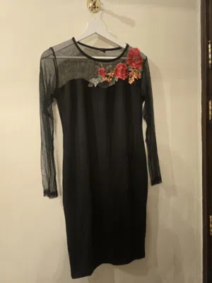 ملابس مستعملة للبيع قابل للتفاوض