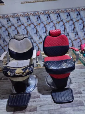 كراسي حلاق ثنين