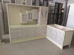 كاونتر مترين. أرضي. مترين. ملحق .  مع سنك مرمر متر و 20 سم.   سقف الارضي ع طوله مقوى بالخشب. السعر 3