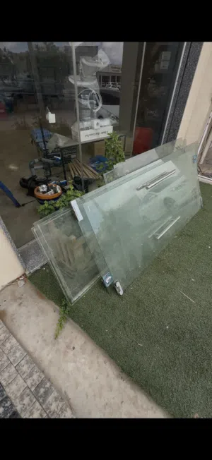 باب قزاز خاص بي المحلات التجاريه