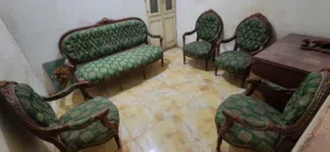 صالون خشب زان أحمر "أنتيك" حالة نادرة للبيع في بلبيس